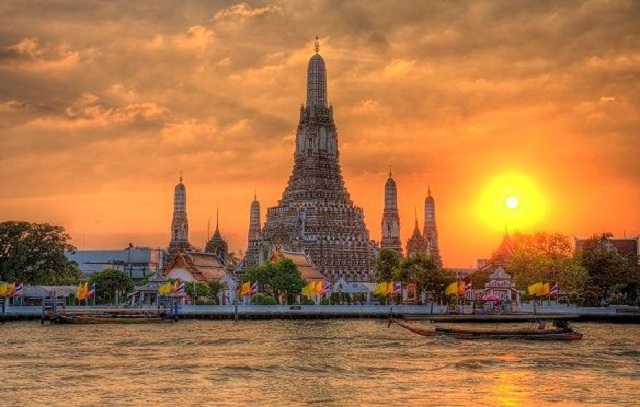 Wat Arun – Chùa Bình Minh