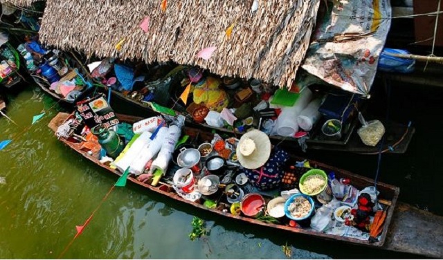 Chợ nổi Khlong Lat Mayom