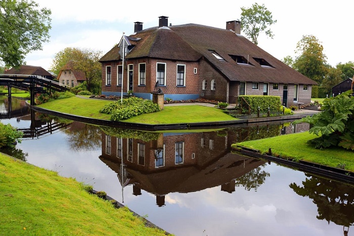 Ngôi làng Giethoorn, Hà Lan