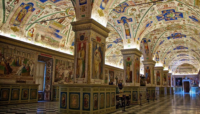 Viện Bảo tàng Vatican